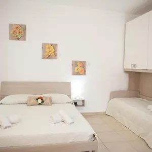 Zagara House: Limone , Siculiana Italia
