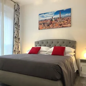Homes , Bologna Italia